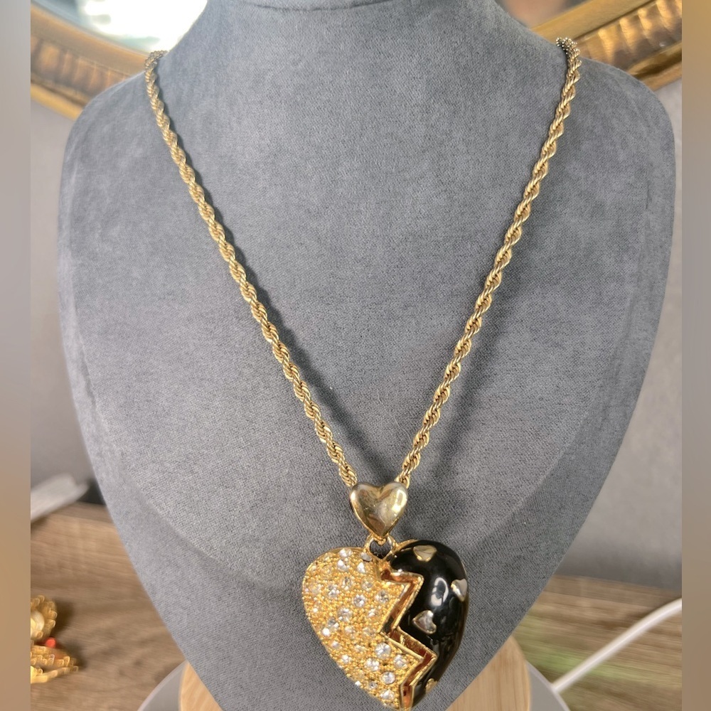 Vintage American showcase Swarovski crystal heart -broken heart double sided